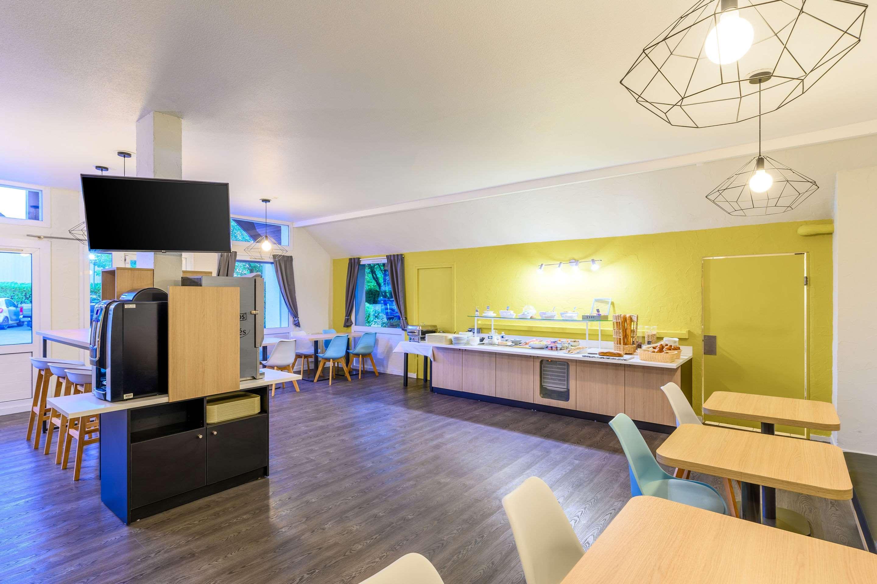 Comfort Hotel Amiens Nord Экстерьер фото